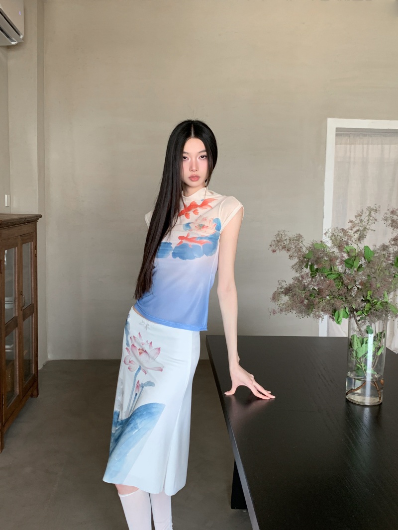 Koi Lotus Gradient Mesh Short Sleeve Top and Mermaid Skirt Set